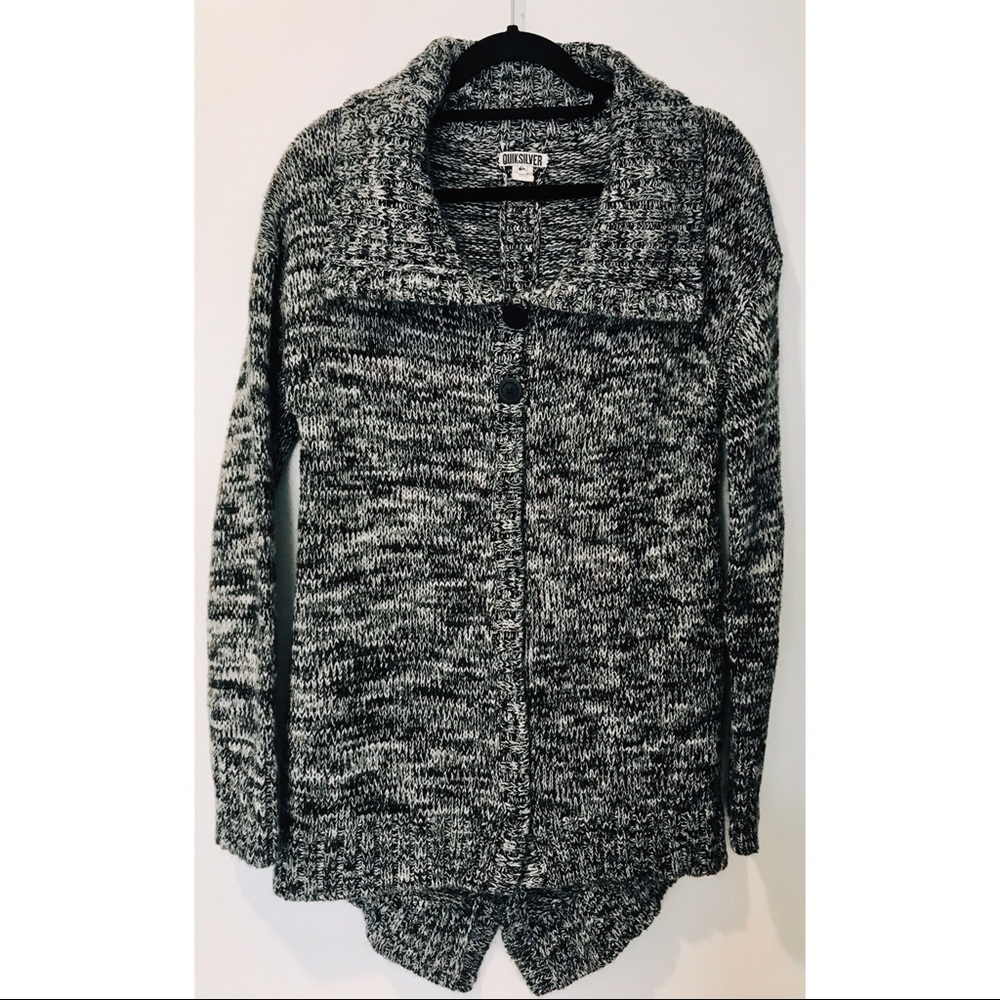Quiksilver knit cardigan button down